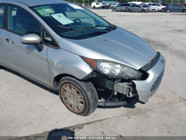 3FADP4TJ4JM113494 Ford FIESTA S