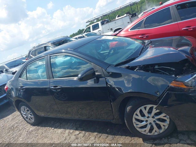 Toyota COROLLA LE 2017 5YFBURHE7HP730569 Image 13