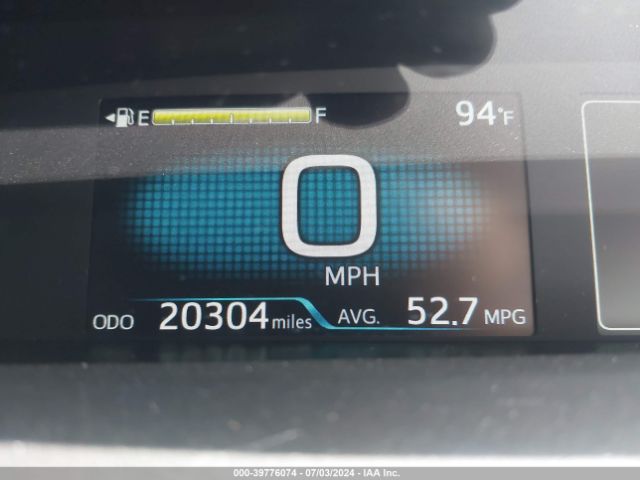 JTDL9MFUXN3039527 Toyota Prius Le Awd-e