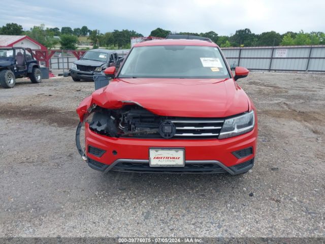 3VV2B7AX5JM058533 Volkswagen Tiguan 2.0t Se/2.0t Sel