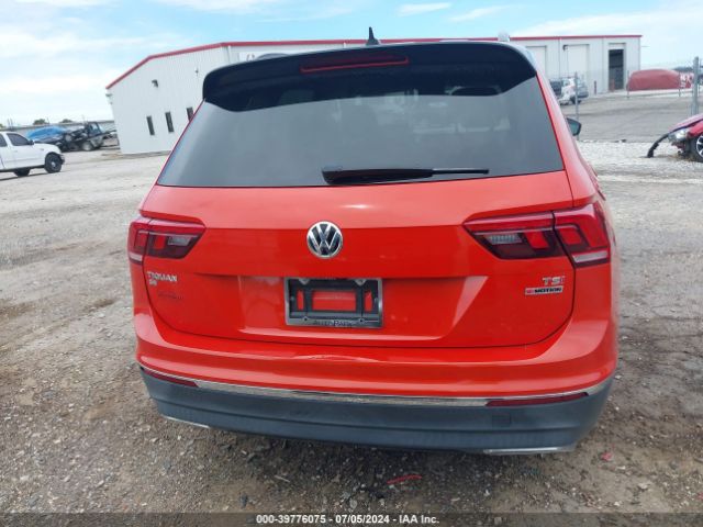 3VV2B7AX5JM058533 Volkswagen Tiguan 2.0t Se/2.0t Sel