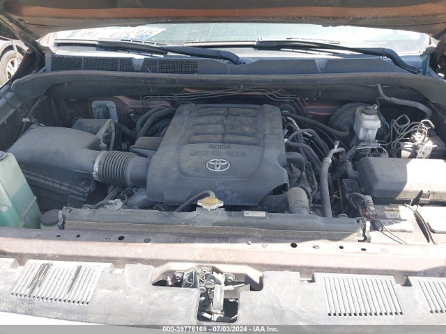 5TFHW5F1XEX394295 Toyota Tundra Limited 5.7l V8