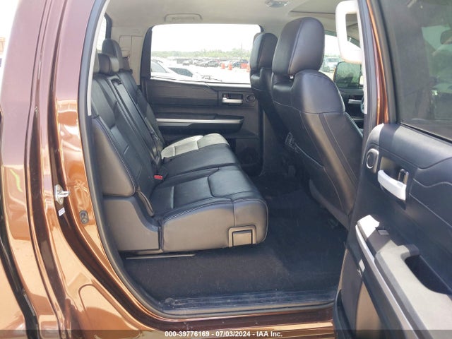 5TFHW5F1XEX394295 Toyota Tundra Limited 5.7l V8