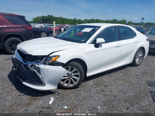Toyota Camry Le Awd 2022 4T1C11BK8NU053667 Image 2