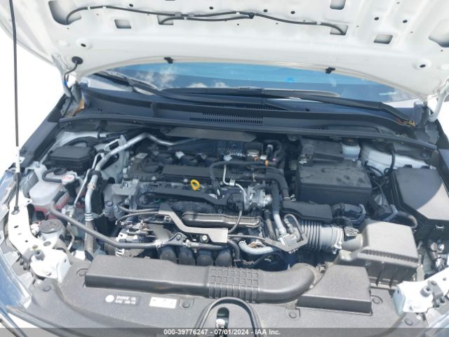 JTND4RBE9L3089729 Toyota COROLLA SE