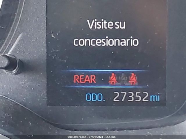 JTND4RBE9L3089729 Toyota COROLLA SE