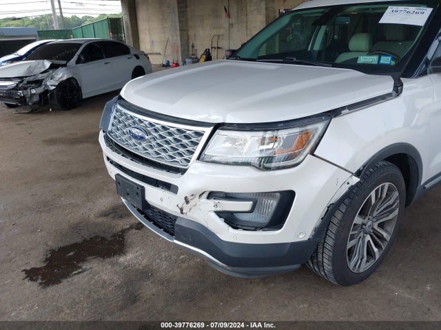 Ford Explorer Platinum 2017 1FM5K8HT2HGD19184 Image 6