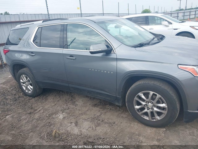 Chevrolet Traverse 1lt 2018 1GNERGKW8JJ130651 Image 13
