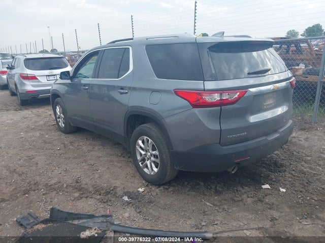 Chevrolet Traverse 1lt 2018 1GNERGKW8JJ130651 Image 3