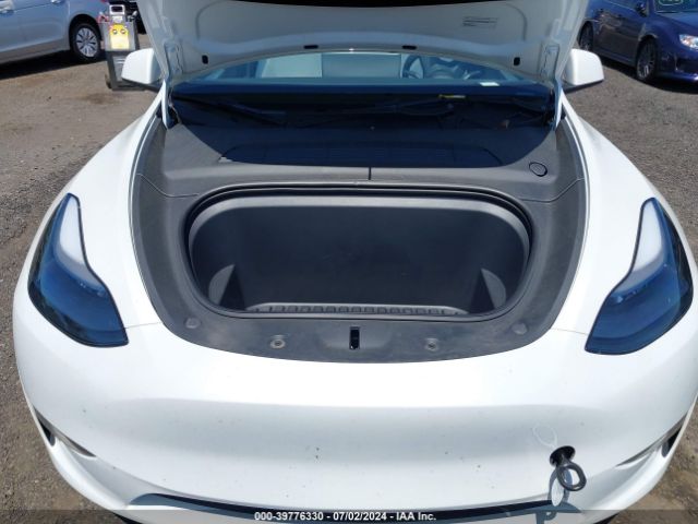 7SAYGDEF0PF807653 Tesla Model Y