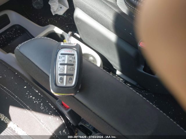 2024 CHRYSLER VOYAGER 2C4RC1CG4RR152895 Photo 10