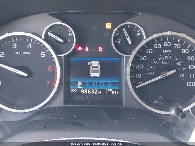 5TFFY5F11FX184106 Toyota Tundra Limited 5.7l V8