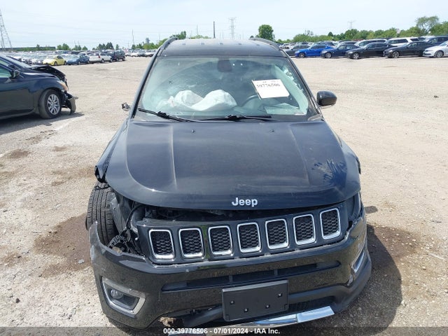 3C4NJDCB5KT742343 Jeep Compass Limited 4x4