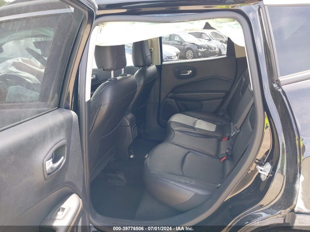 3C4NJDCB5KT742343 Jeep Compass Limited 4x4