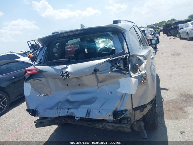 Toyota RAV4 LE 2016 2T3ZFREV2GW253356 Image 16