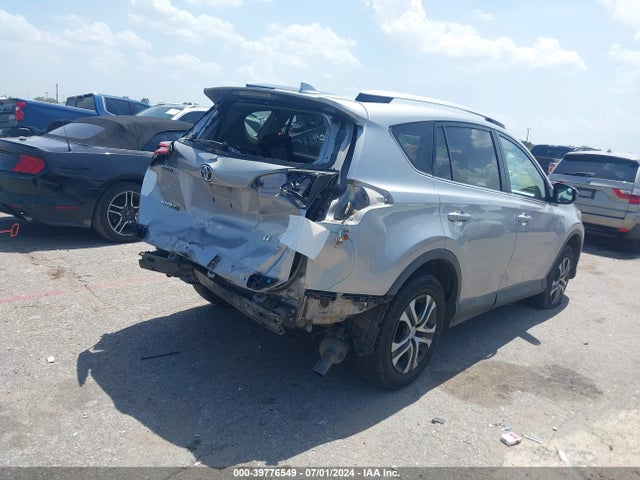 Toyota RAV4 LE 2016 2T3ZFREV2GW253356 Image 4