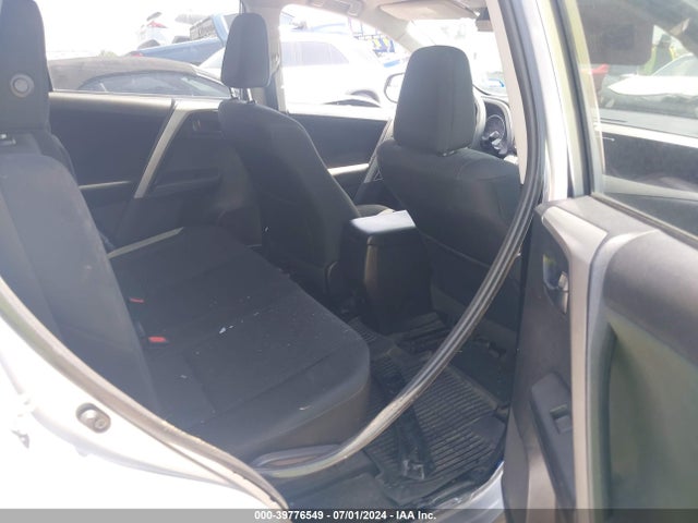 Toyota RAV4 LE 2016 2T3ZFREV2GW253356 Image 8
