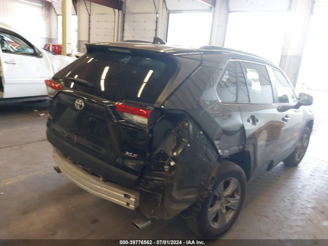 Toyota Rav4 Xle 2022 2T3W1RFV4NW193948 Image 4
