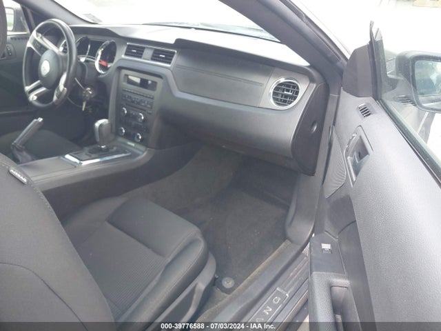 Ford Mustang V6 2014 1ZVBP8AM5E5256100 Image 5