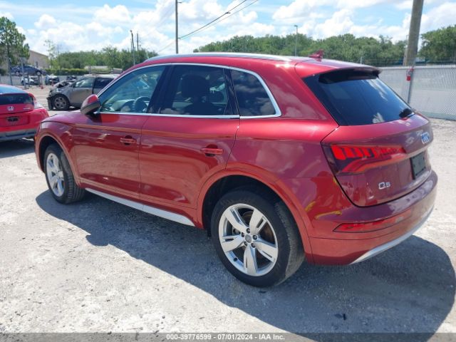 WA1BNAFY0J2156326 Audi Q5 2.0t Premium/2.0t Tech Premium