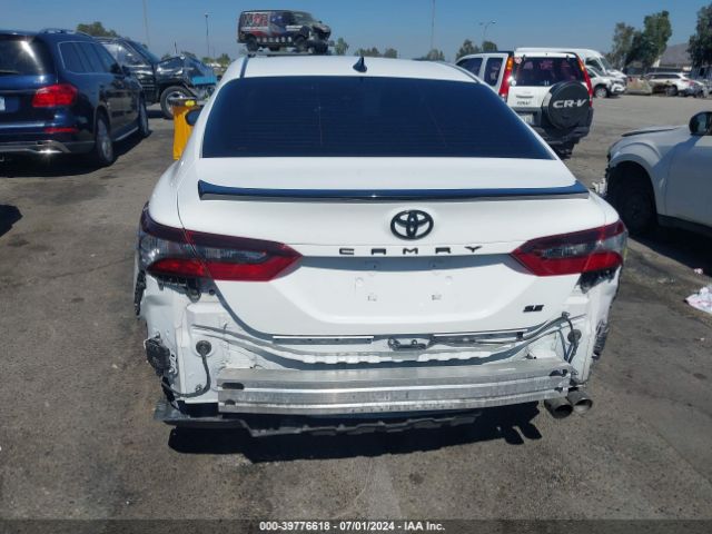 4T1T11AK7NU069666 Toyota Camry Se Nightshade Edition