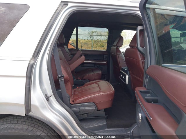 Ford Expedition Limited 2023 1FMJU2A87PEA29268 Image 8