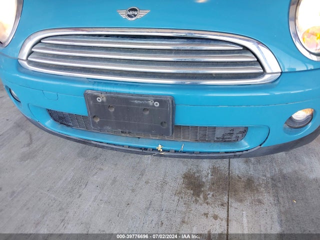 2008 MINI COOPER WMWMF33578TT59765 Photo 5