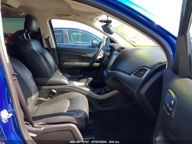 3C4PDCGB2FT677283 Dodge Journey Crossroad