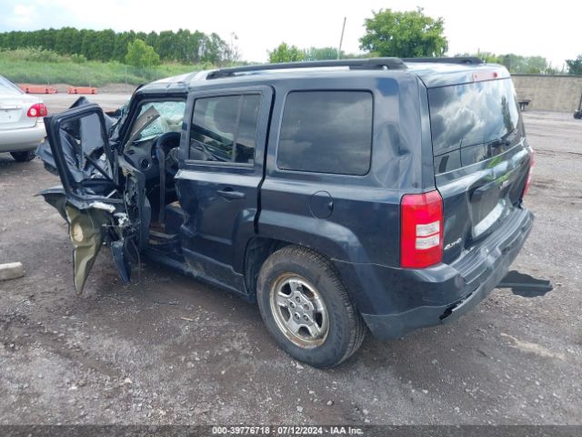 1C4NJRBB8ED924725 Jeep Patriot Sport