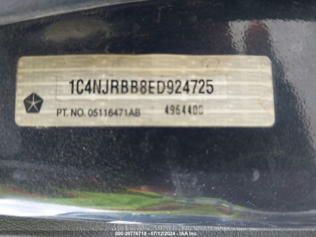 1C4NJRBB8ED924725 Jeep Patriot Sport