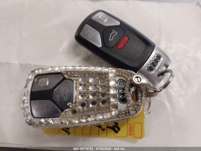 WAUDNAF41KN002443 Audi A4 45 Premium