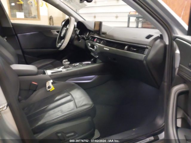 WAUDNAF41KN002443 Audi A4 45 Premium