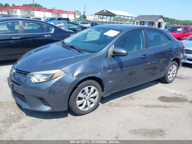 Toyota COROLLA LE 2015 2T1BURHE1FC470733 Image 2