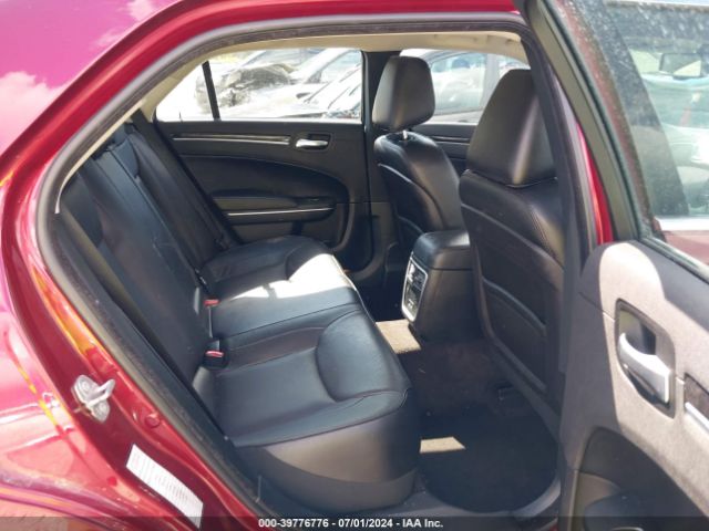 2C3CCAKG1JH268979 Chrysler 300 Limited Awd