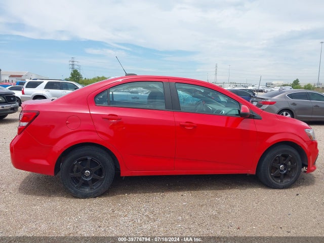Chevrolet Sonic Ls Auto 2017 1G1JB5SH8H4118731 Image 13