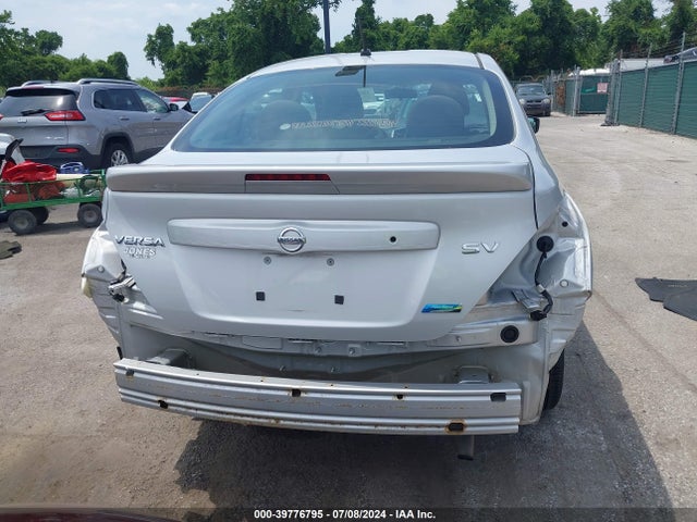 Nissan Versa 1.6 Sv 2015 3N1CN7AP1FL952104 Image 17