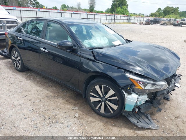 39776830 :رقم المزاد ، 1N4BL4DV9MN354241 vin ، 2021 Nissan Altima Sv Fwd مزاد بيع