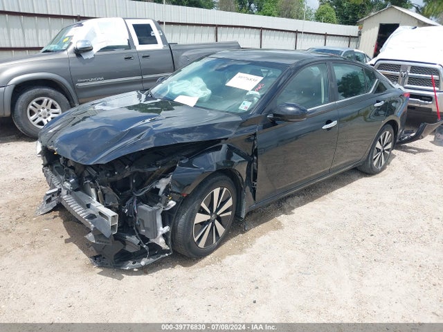 39776830 :رقم المزاد ، 1N4BL4DV9MN354241 vin ، 2021 Nissan Altima Sv Fwd مزاد بيع