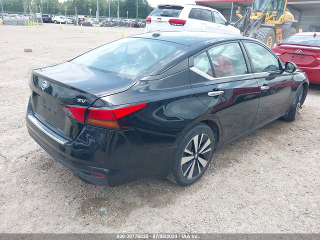 39776830 :رقم المزاد ، 1N4BL4DV9MN354241 vin ، 2021 Nissan Altima Sv Fwd مزاد بيع