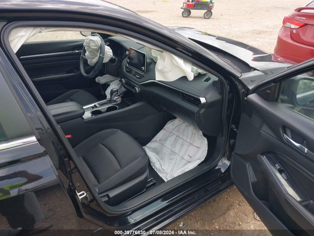 39776830 :رقم المزاد ، 1N4BL4DV9MN354241 vin ، 2021 Nissan Altima Sv Fwd مزاد بيع