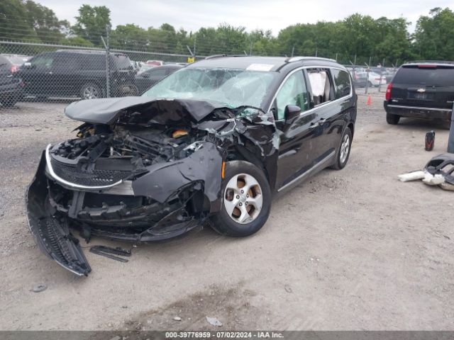 2C4RC1EG6HR703680 Chrysler Pacifica Touring-l Plus