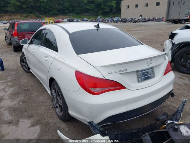 WDDSJ4GB3EN119939 Mercedes-Benz CLA 250 4MATIC