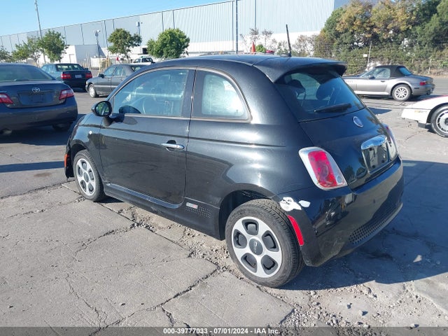 2013 FIAT 500E 3C3CFFGE2DT712698 Photo 2