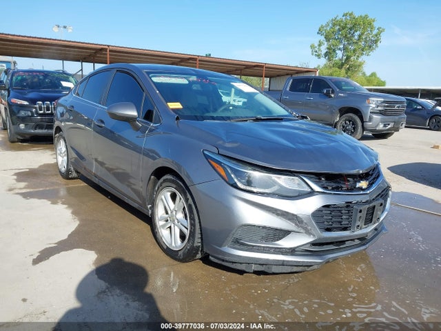 2018 1G1BE5SM4J7133501 main image