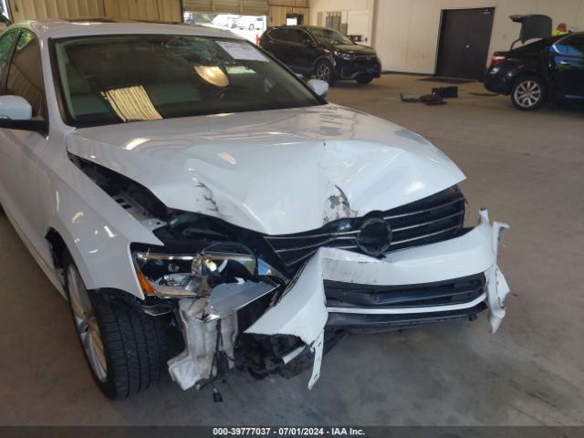 3VWL07AJ9GM227009 Volkswagen Jetta 1.8t Sel