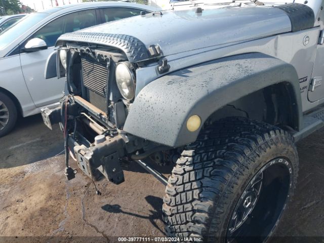1C4BJWDG3FL638752 Jeep Wrangler Unlimited Sport