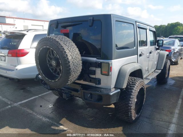 1C4BJWDG3FL638752 Jeep Wrangler Unlimited Sport