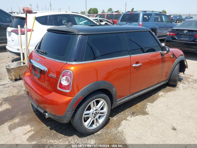 2012 MINI COOPER WMWSU3C5XCT259715 Photo 3