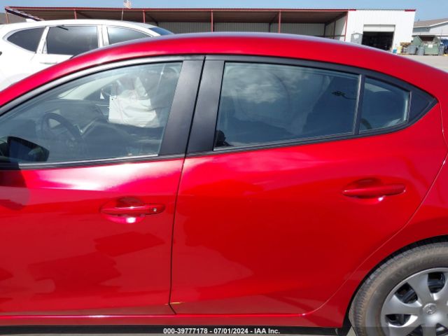 JM1BN1U7XH1142885 Mazda Mazda3 Sport