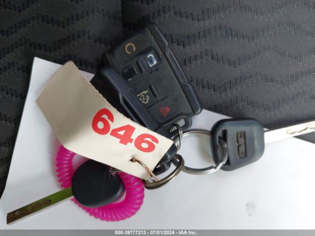 1GKS2AKC2FR225464 GMC YUKON SLE